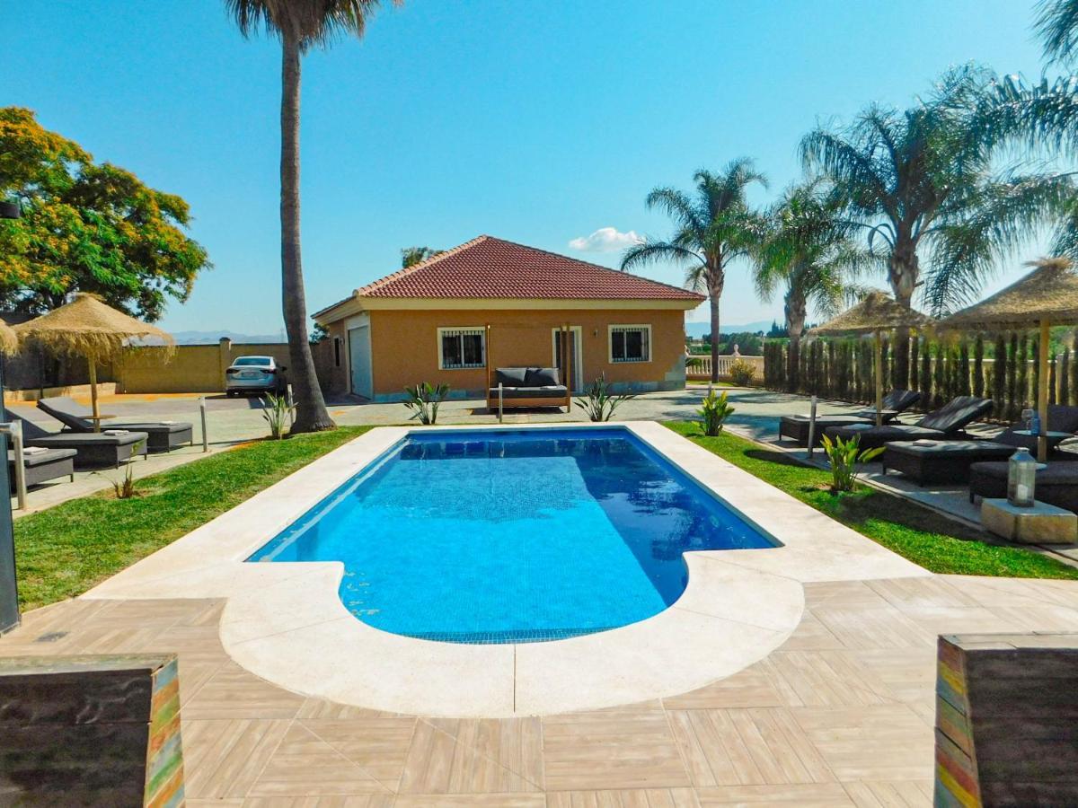 Tess Rancho Las Palmeras 阿尔豪林德拉托里 外观 照片