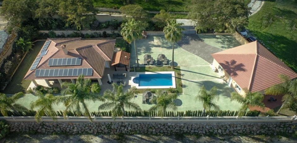 Tess Rancho Las Palmeras 阿尔豪林德拉托里 外观 照片